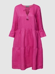 Knielanges Kleid mit Schlüsselloch-Ausschnitt von White Label Pink - 6