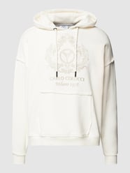 Bluza z kapturem z wyhaftowanym logo od CARLO COLUCCI Biały - 39