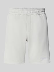 Sweatshorts met elastische band en gestikt logo van PEGADOR - 40
