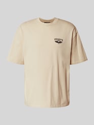 Oversized T-shirt met labelstitching, model 'Hamker' van Pegador Beige - 39