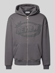 Sweatjacke mit Label-Print von REVIEW Grau - 1