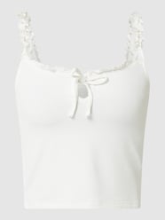 PAMELA X NA-KD REBORN Crop Top mit Rüschen  von NA-KD Weiß - 5