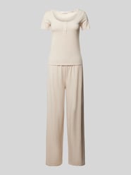 Pyjama met labelstitching, model 'CARRIE' van Guess Beige - 5