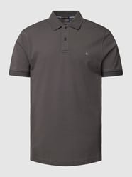 Poloshirt met logostitching van Christian Berg Men Grijs / zwart - 39