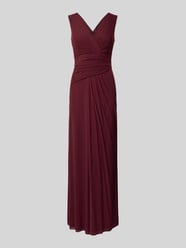 Abendkleid in Wickel-Optik von Vera Mont Bordeaux - 11