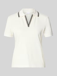 Koszulka polo o kroju regular fit z dekoltem w serek i paskami w kontrastowym kolorze od Jake*s Collection - 17