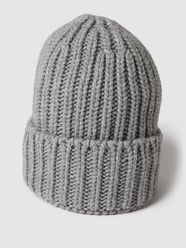 Beanie z grubym ściegiem model 'Stina' od Unio Szary - 7