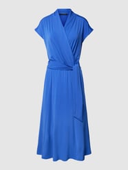 Wickelkleid mit V-Ausschnitt von Betty Barclay Blau - 29