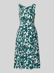Knielanges Cocktailkleid mit Nahtreißverschluss von Vera Mont - 29