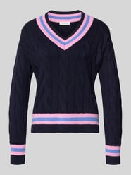 Strickpullover mit V-Ausschnitt von Christian Berg Woman - 1