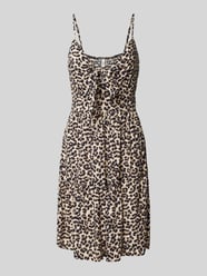 Sukienka mini z wiązanym detalem model ‘JENNIE’ od Only - 11