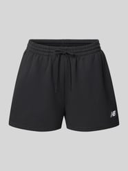 Szorty dresowe z wyhaftowanym logo od New Balance - 1