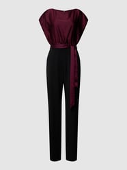 Jumpsuit mit Taillengürtel von Swing Bordeaux - 33