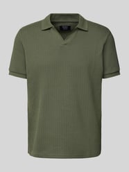 Regular Fit Poloshirt mit V-Ausschnitt von MCNEAL - 38
