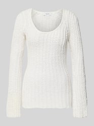 Sweter w kroju regular fit w stylu szydełkowym model 'Fenja' od Topshop - 18
