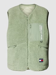 Weste mit Label-Patch Modell 'Sherpa' von Tommy Jeans Grün - 18