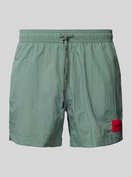 Regular Fit Badeshorts mit Label-Badge Modell 'Dominica' von HUGO Grün - 46