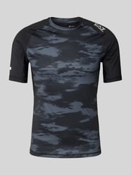 T-Shirt mit Label-Print Modell 'VIGOR' von EA7 Emporio Armani Schwarz - 35