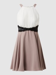 Cocktailkleid mit Spitze von Jake*s Cocktail Pink - 30