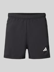 Szorty sportowe o kroju regular fit z nadrukiem z logo od adidas Training - 13