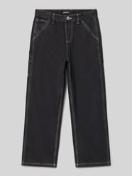 Jeansy o szerokim kroju z naszywką z logo model ‘Alex’ od Jack & Jones - 24