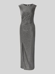 Eng anliegendes Cocktailkleid mit Seitenschlitz von Jake*s Cocktail - 1