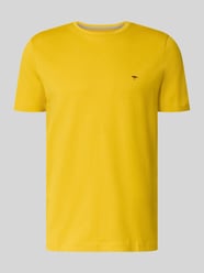 T-Shirt mit Rundhalsausschnitt und Label-Stitching von Fynch-Hatton - 36