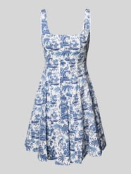 Mini-jurk met vierkante hals, model 'MINI WELLS' van Staud - 35