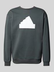 Sweatshirt mit Label-Statement von ADIDAS SPORTSWEAR Grün - 28