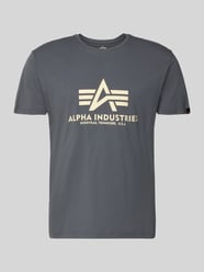 T-shirt z detalem z logo model 'BASIC' od Alpha Industries - 31