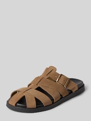 Chodaki ze skóry ze sprzączką model 'Mamba' od Steve Madden - 31