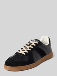 Sneaker aus Rindsnappa mit Kontrastsohle von Steve Madden - 10