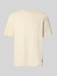 T-shirt met ronde hals, model 'Danton' van Les Deux Beige - 20