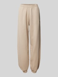 Relaxed Fit Sweatpants mit Label-Print von Karo Kauer Beige - 5