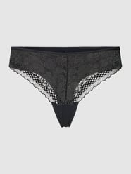 String mit Spitzenbesatz Modell 'Pila' von Passionata Schwarz - 28