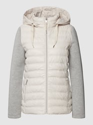 Steppjacke mit Jersey-Arm und Kapuze von Christian Berg Woman Selection Weiß - 32