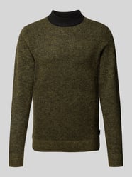 Sweter z dzianiny z detalem z logo model ‘COSPACE’ od Jack & Jones Zielony - 30