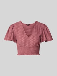 Regular Fit Crop Top mit Strukturmuster Modell 'HANNAH' von ONLY - 40
