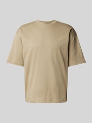 T-shirt z prążkowanym okrągłym dekoltem od Jake*s Studio Men - 9