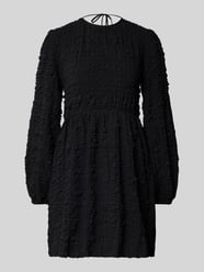 Minikleid mit rückseitiger Schnürung von Gina Tricot - 3