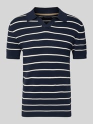 Poloshirt mit V-Ausschnitt von Christian Berg Men - 31