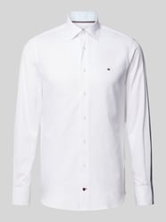 Business-Hemd mit Kentkragen Modell 'John' von Tommy Hilfiger Weiß - 32