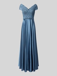 Abendkleid mit Strassstein- und Spitzenbesatz von Luxuar - 48