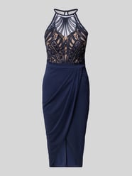 Cocktailkleid mit Nahtreißverschluss von Lipsy - 31