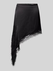 Mini-Rock mit asymmetrischem Saum von Topshop - 1