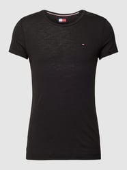 T-Shirt mit Viskose-Anteil in unifarbenem Design von Tommy Hilfiger - 25