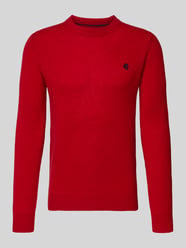 sweter z dzianiny krój slim fit z czystej wełny z wyhaftowanym logo od MCNEAL - 9