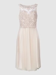 Cocktailkleid mit Zierbesatz von Laona Beige - 45