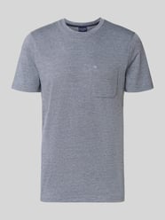 T-shirt z okrągłym dekoltem i Brustaszą od Christian Berg Men - 14