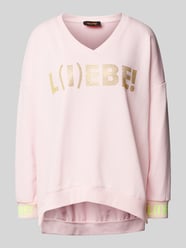 Sweatshirt mit Strasssteinbesatz Modell 'Liebe' von miss goodlife Rosa - 14